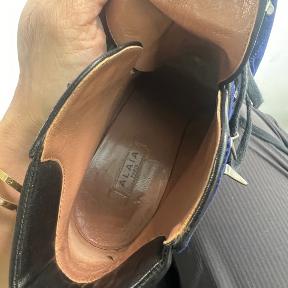 Alaia Paris Royal Blue Velvet Tie Up Stilletto Booties NEW beautiful condition - Picture 9 of 13